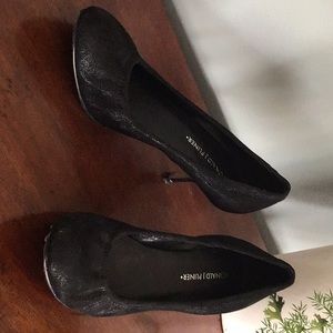 Donald j Pliner black kitten heel pumps